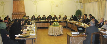 حضور کمرنگ زنان در گفتمان نواندیشی دینی: گزارشی از یک نشست