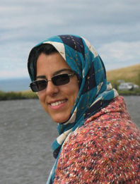 نگاهی انتقادی به آموزش بزرگسالان و زنان در ایران